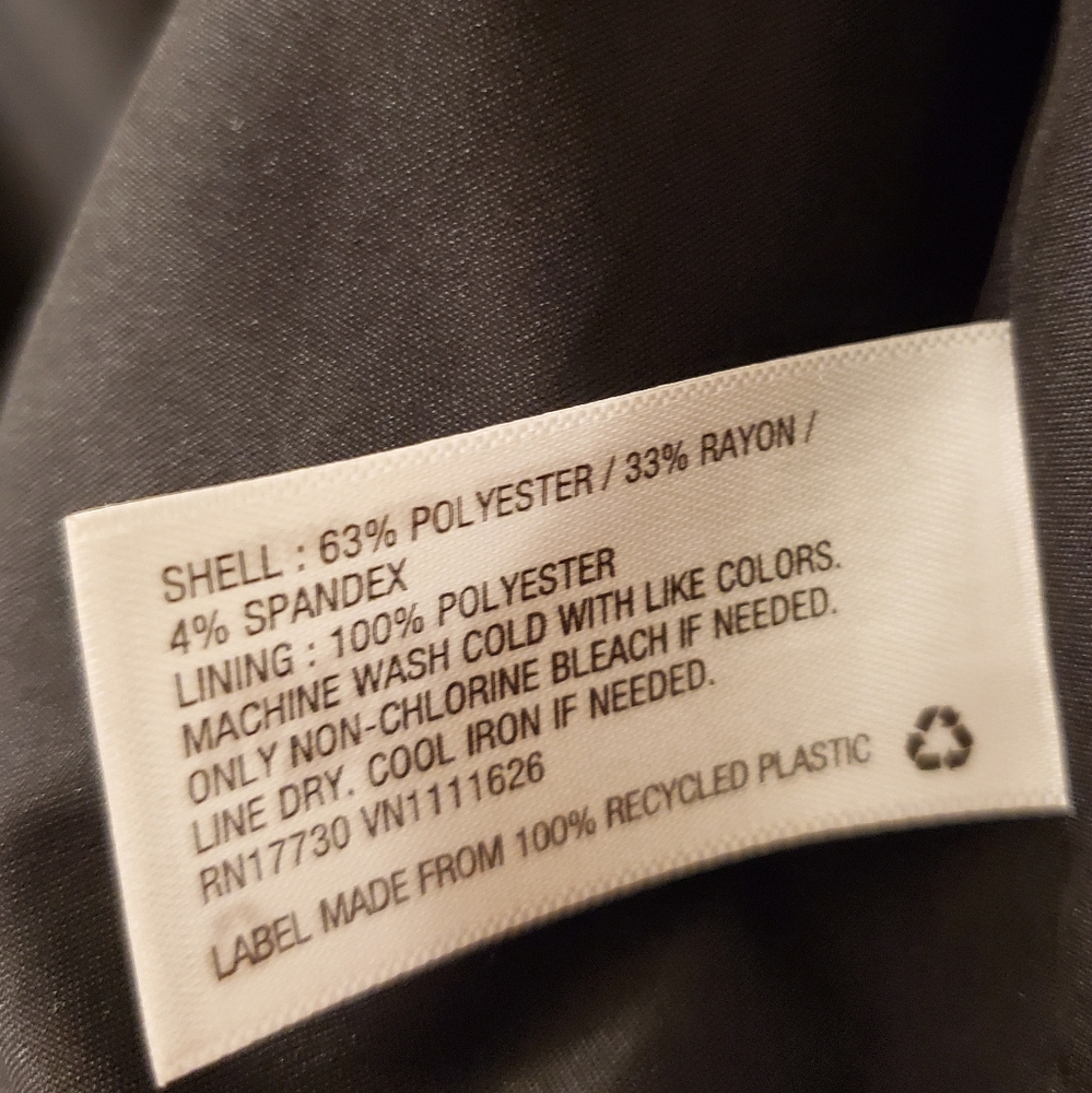 Women's Collarless Blazer - Picture 5 of 5